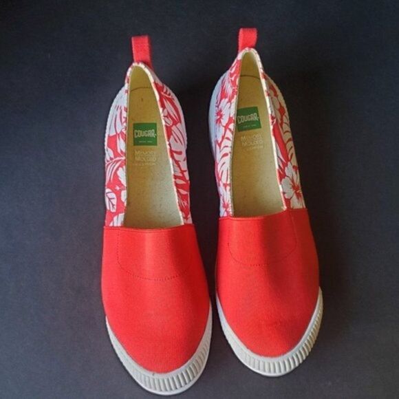Cougar Red and White Slip On shoes - Picture 6 of 7